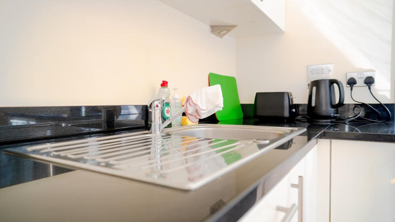 Comfy Spacious Apartment In Canary Wharf London Kültér fotó
